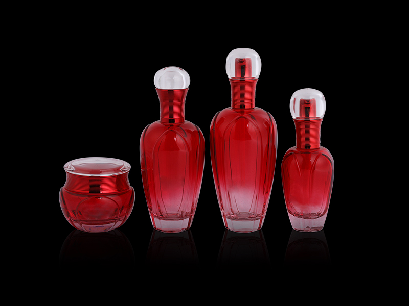 Luxury Red Cosmetic Glass Bottle Set B09